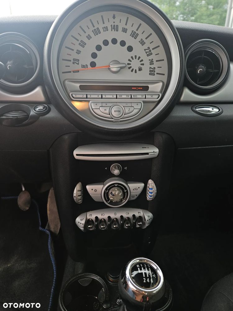 MINI ONE Standard - 9