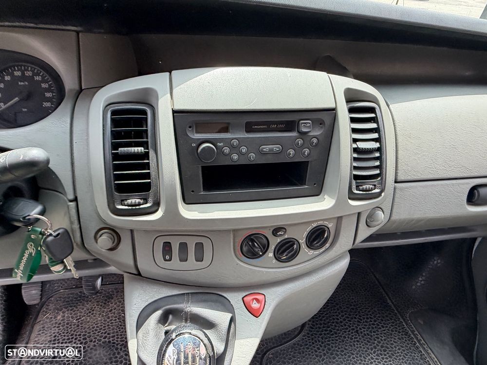 Opel Vivaro 1.9 cdti - 41