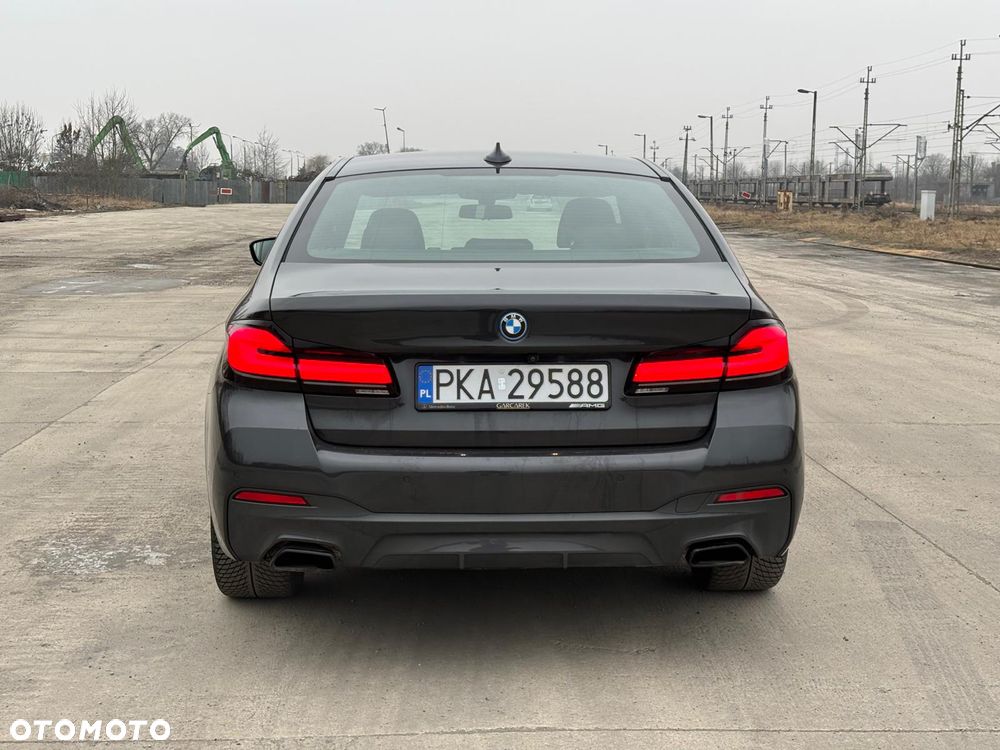 BMW Seria 5 530e M Sport sport - 5