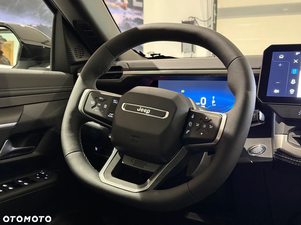 Jeep Compass 73.7kWh Altitude FWD - 18