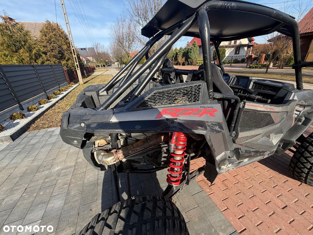 Polaris RZR - 25
