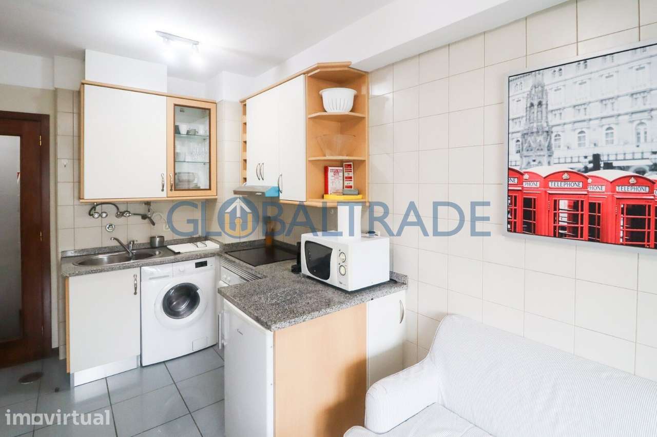 Apartamento T1 Mobilado & Equipado no Porto - Grande imagem: 5/31