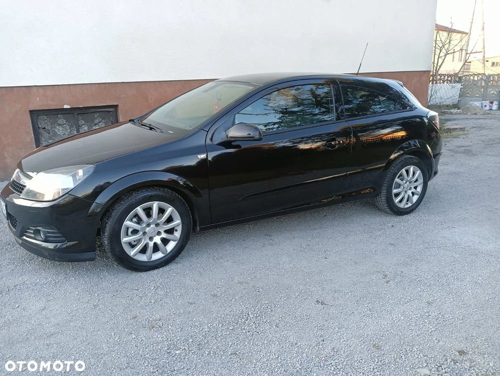 Opel Astra GTC 1.6 Edition - 15