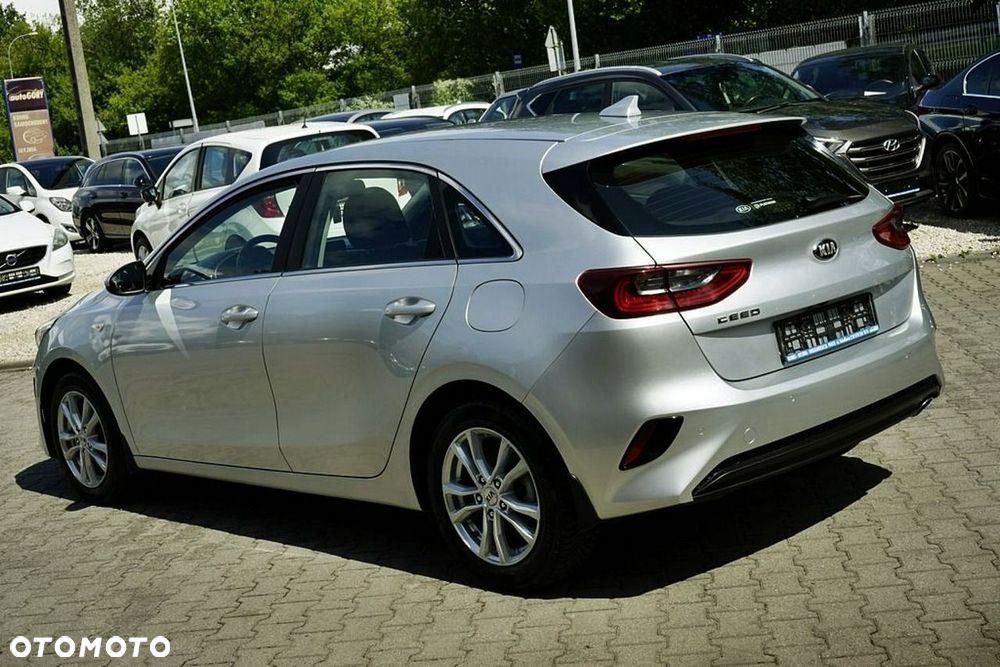 Kia Ceed - 3