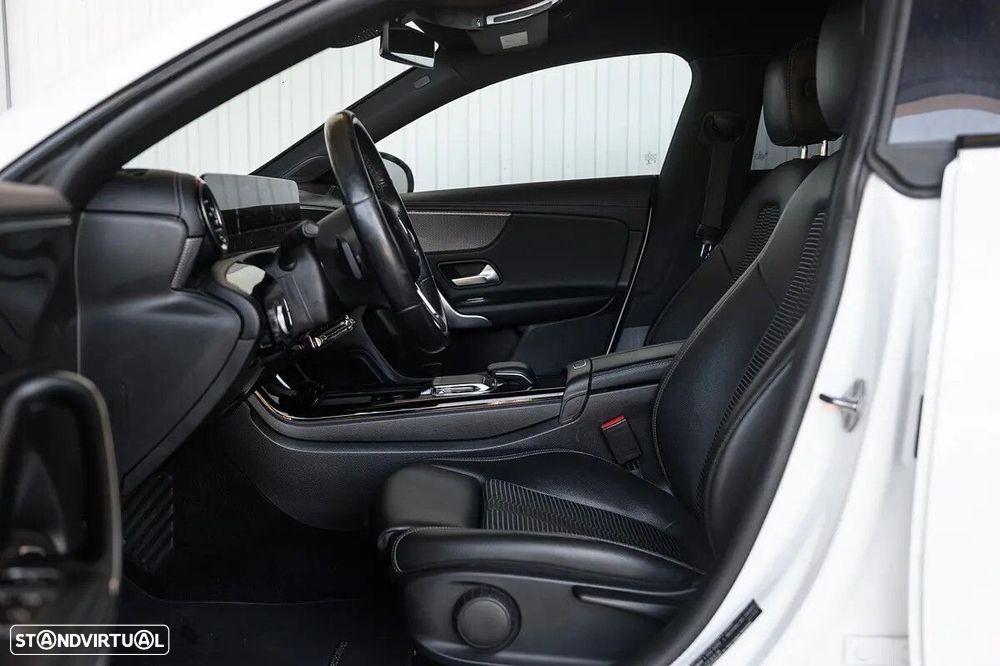 Mercedes-Benz CLA 180 d Style Aut. - 28