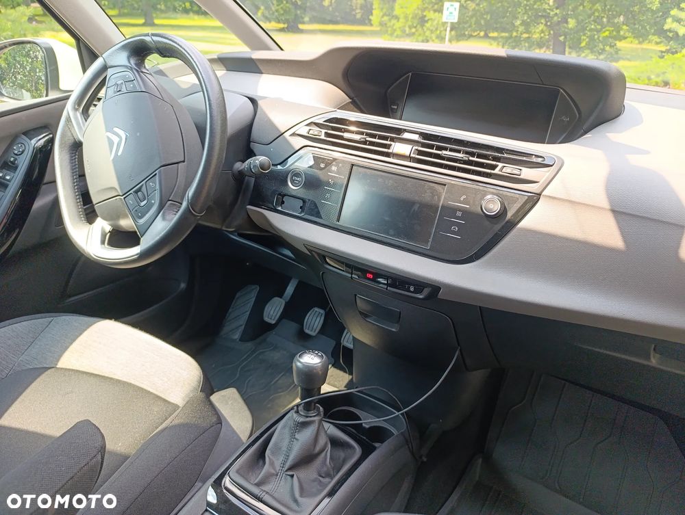 Citroën C4 Grand Picasso 1.2 PureTech MoreLife S&S - 11
