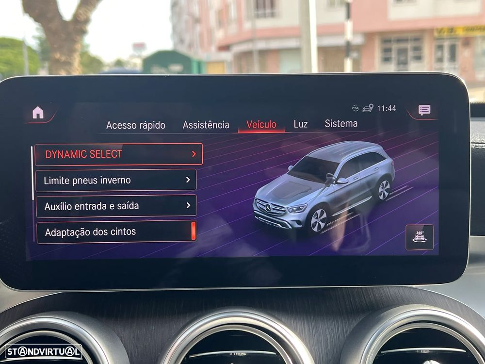 Mercedes-Benz GLC 300 de 4Matic 9G-TRONIC AMG Line - 23