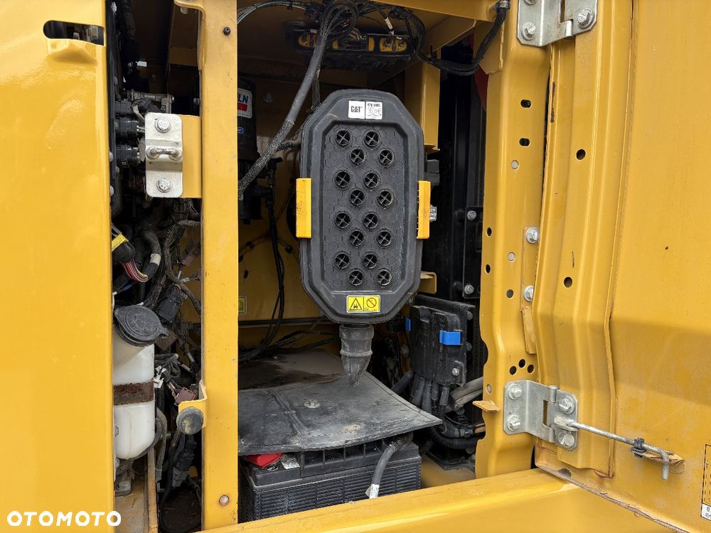 Caterpillar 323 NEXT GEN ROTOTILT TRS18 SYSTEM 3D - 12