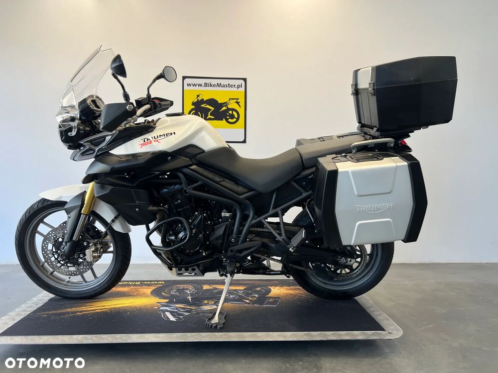Triumph Tiger - 2