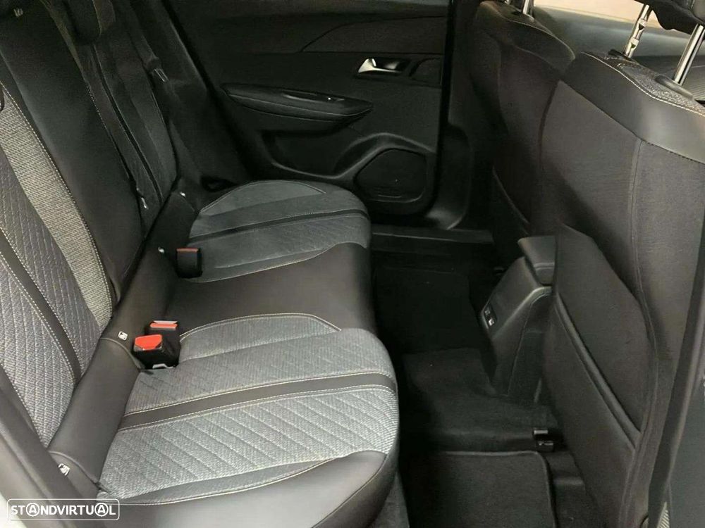 Peugeot 2008 - 17