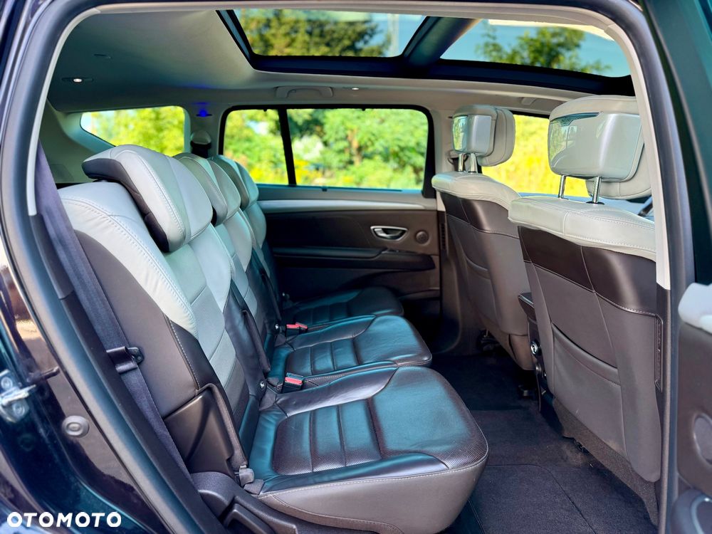 Renault Espace 1.6 dCi Energy Initiale Paris EDC 7os - 27