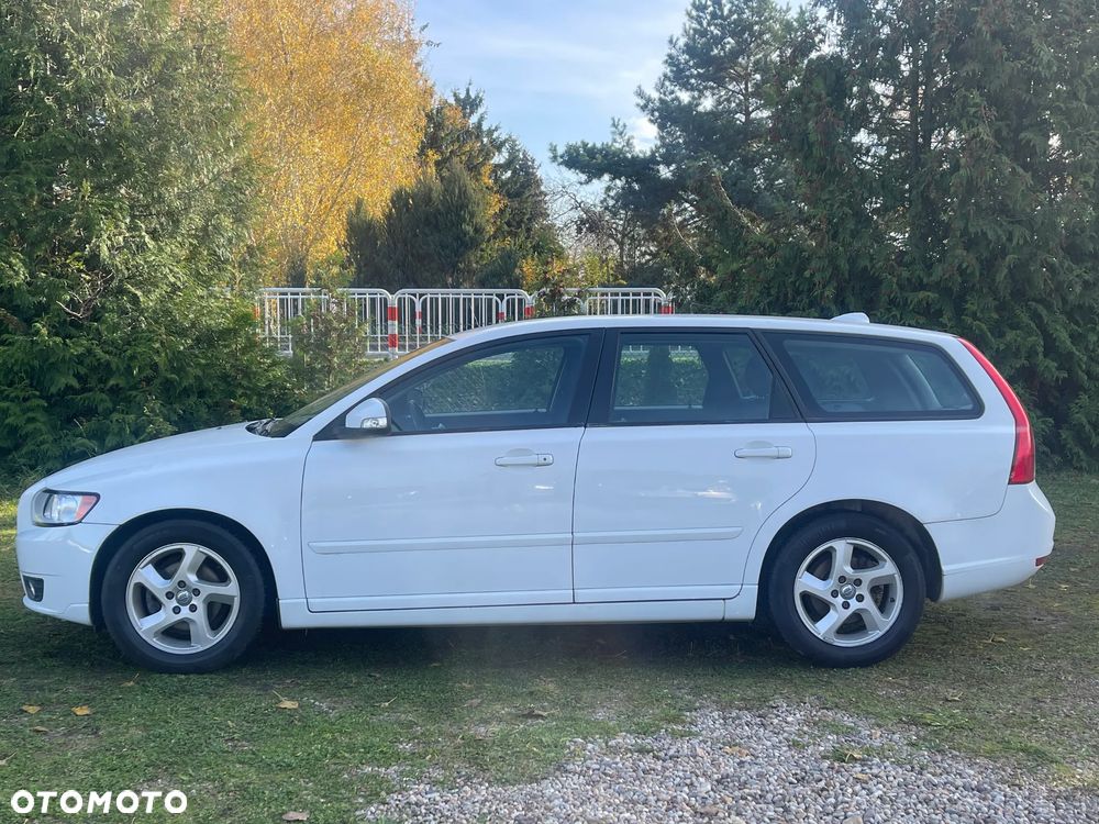 Volvo V50 D2 Kinetic - 3
