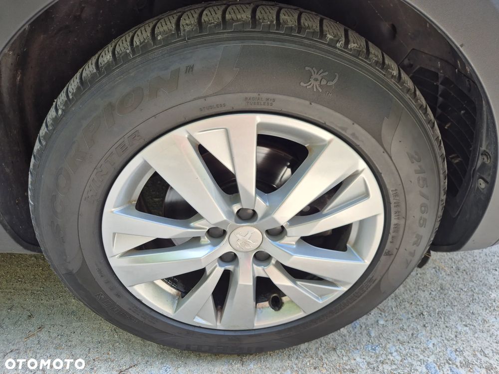 Peugeot 3008 BlueHDi 130 Stop & Start EAT8 Allure Business-Paket - 10