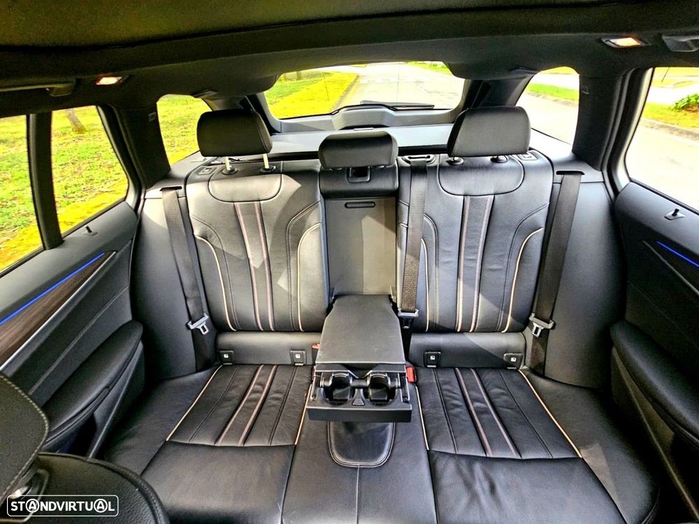 BMW 540 d xDrive Pack M Auto - 22