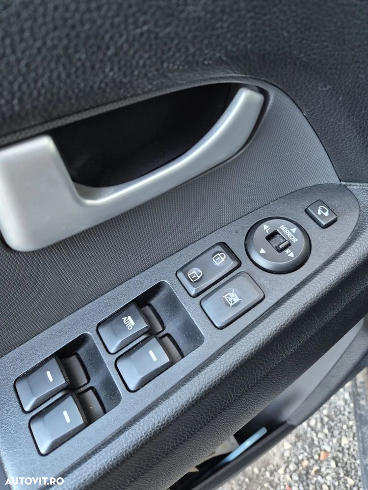 Kia Sportage 2.0 DSL HP 6AT 4x4 Style - 5