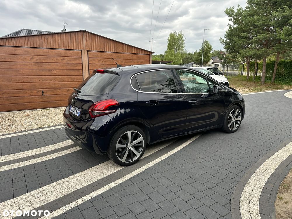 Peugeot 208 PureTech 110 Stop & Start EAT6 Signature - 18