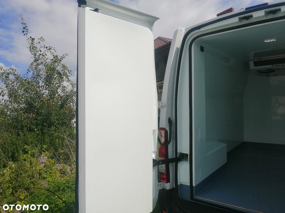 Renault Master - 11