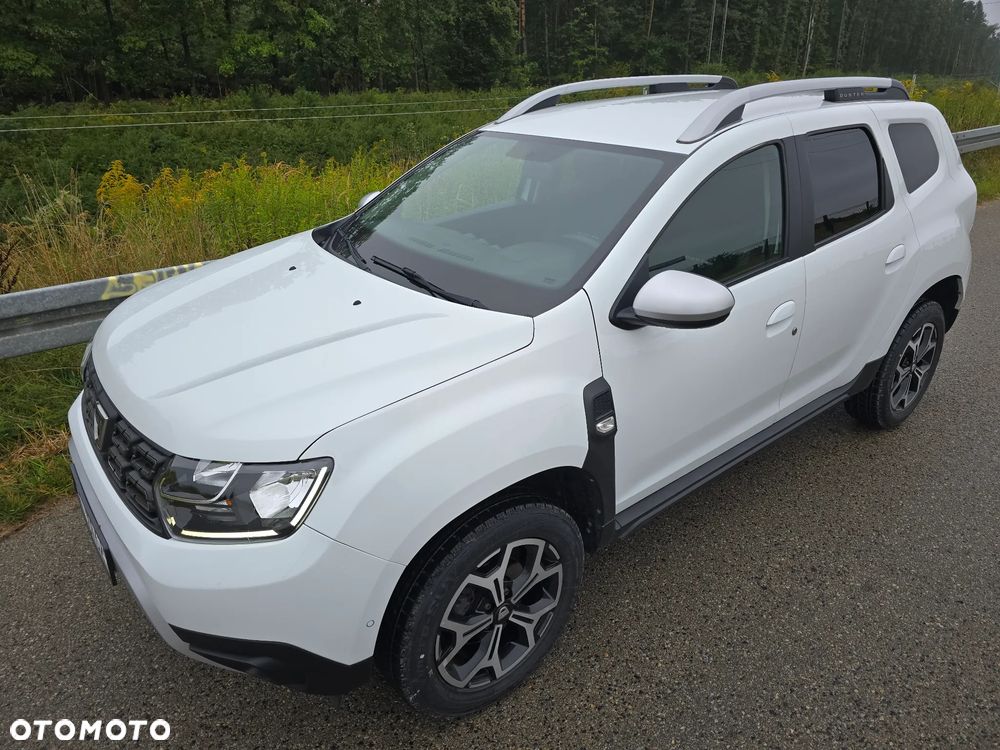 Dacia Duster TCe 100 2WD Celebration - 17