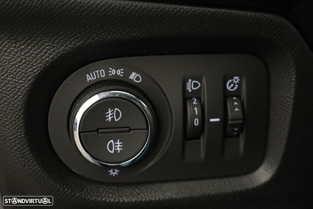 Opel Corsa 1.2 T Edition - 18