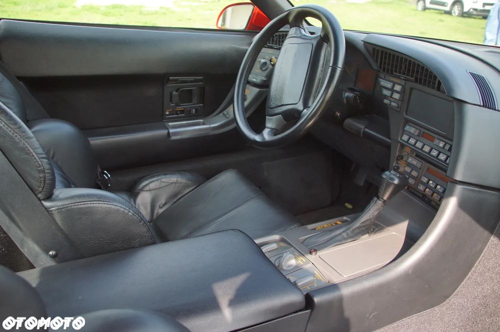 Chevrolet Corvette 5.7 - 12