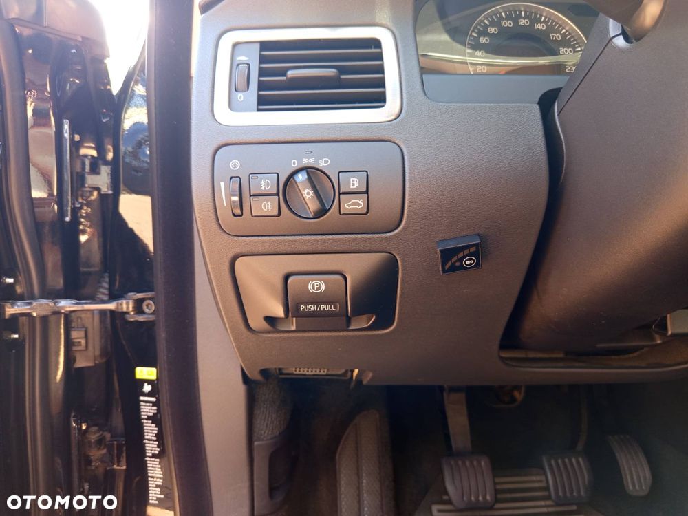 Volvo V70 2.0 Summum - 11