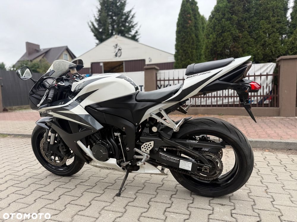 Honda CBR - 14
