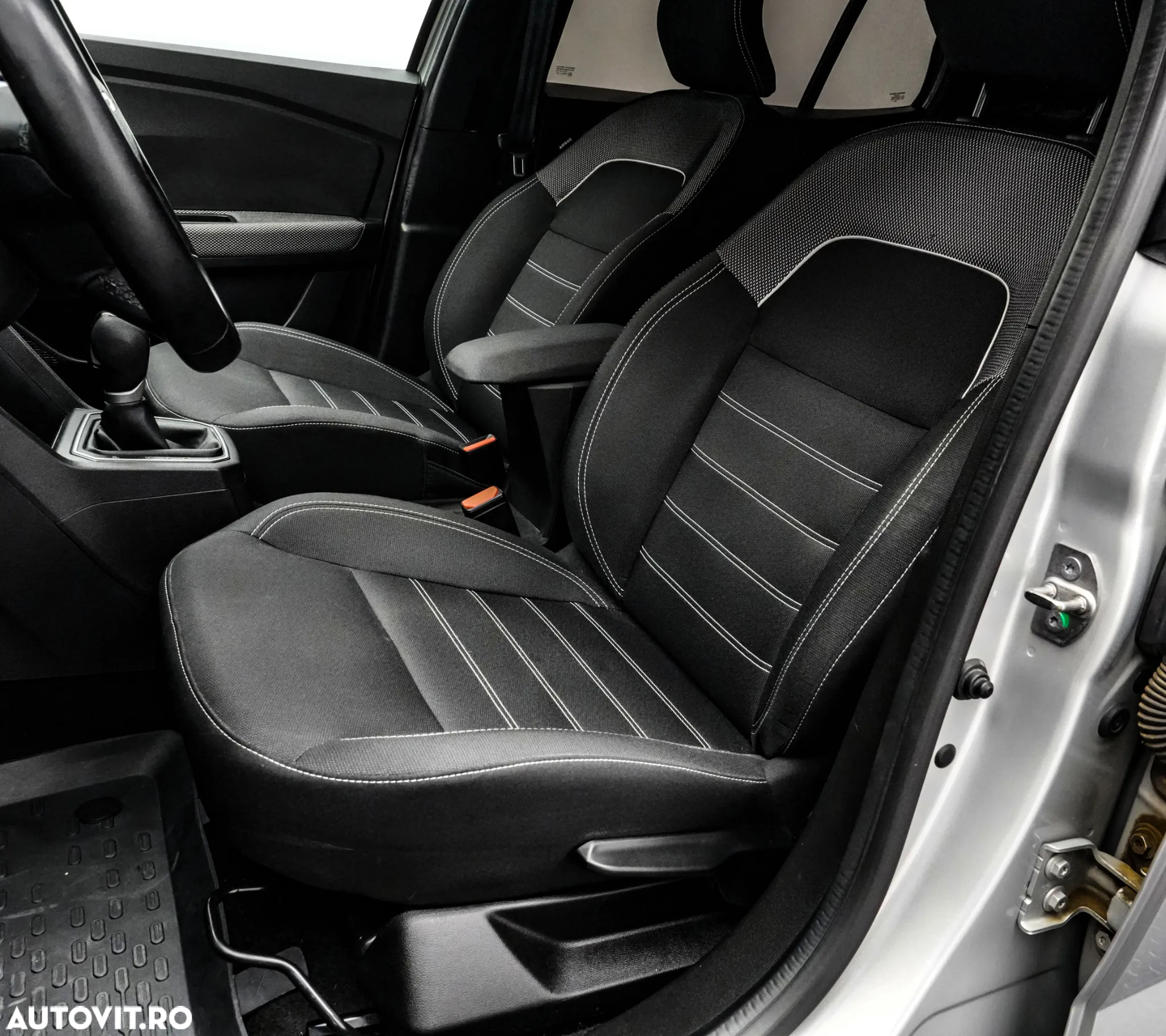 Dacia Logan TCe 90 CVT Prestige - 11