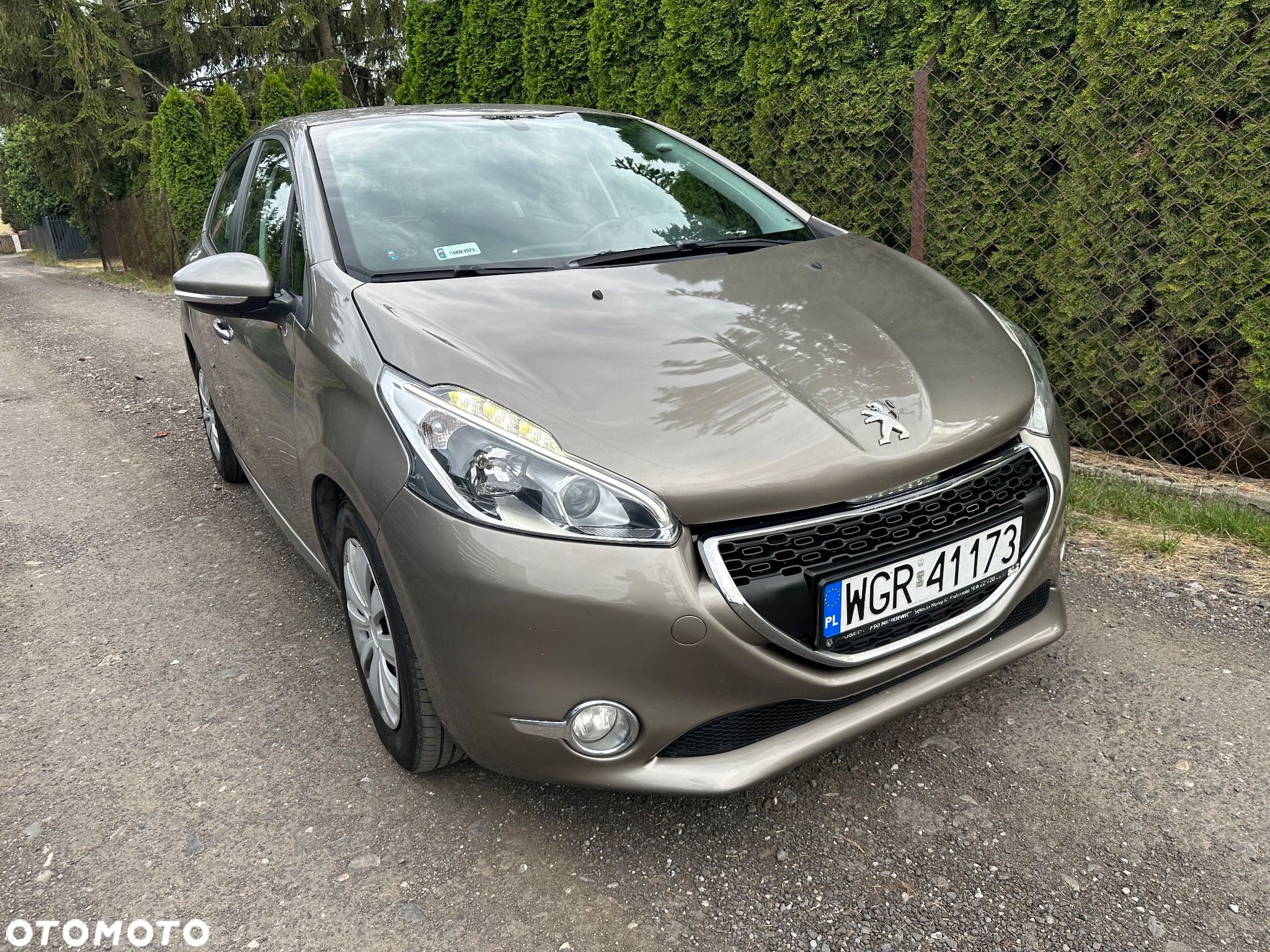 Peugeot 208 1.4 HDi Active - 1