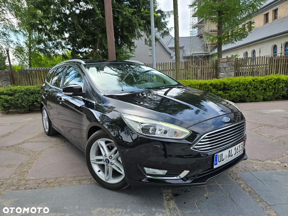 Ford Focus 1.0 EcoBoost STart-Stopp-System TITANIUM - 1