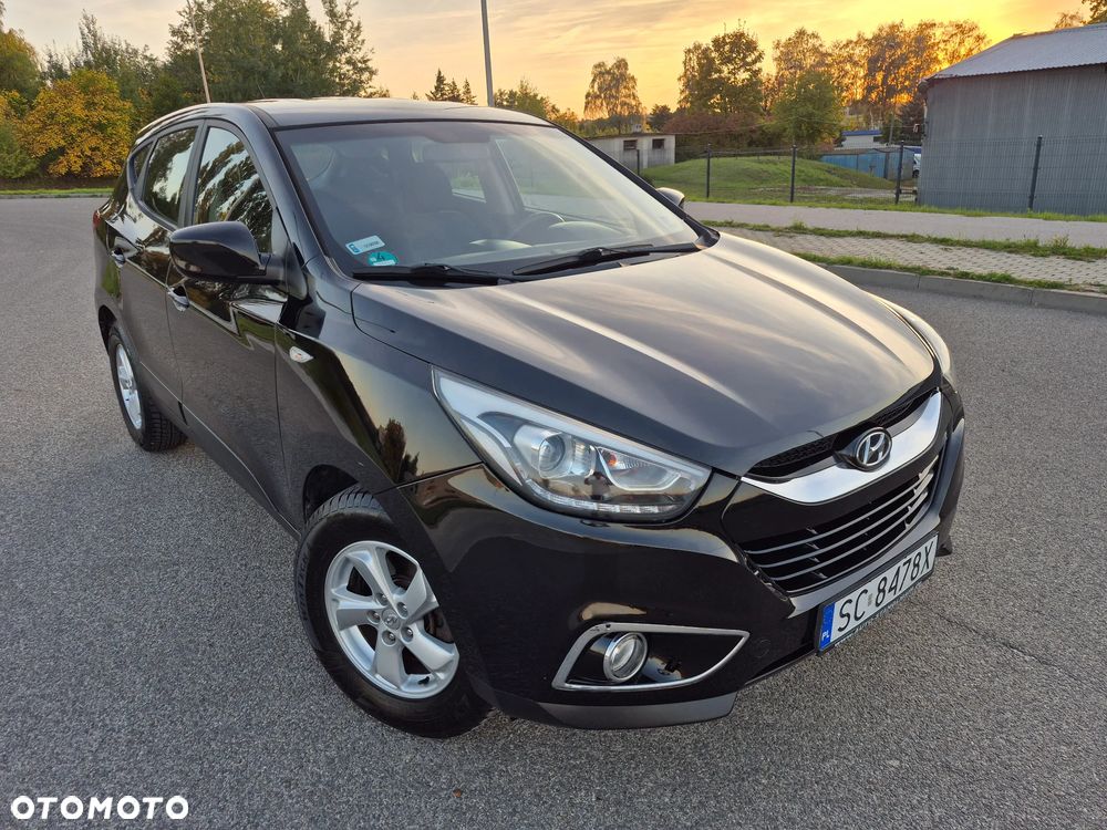 Hyundai ix35 1.6 2WD Fifa World Cup Edition - 4