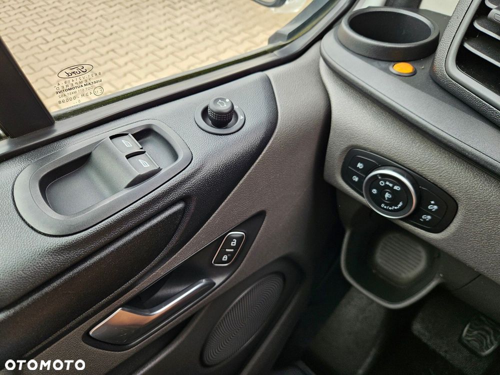 Ford transit-custom L2H2 *67900zł NETTO* Zabudowa warsztatowa 2.0TdCi/170KM - 15