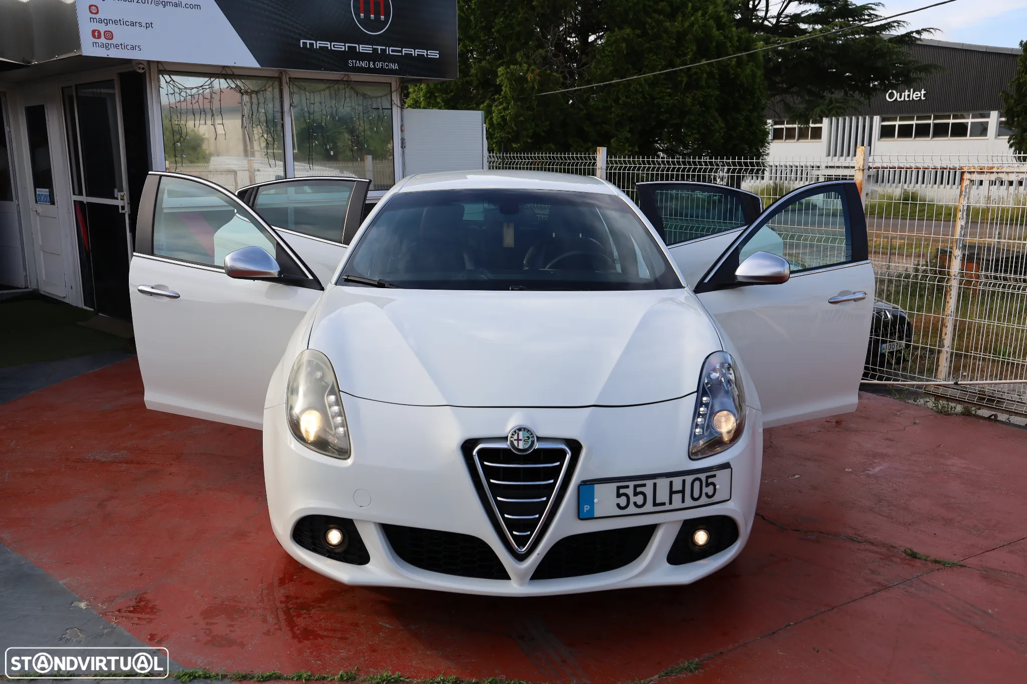 Alfa Romeo Giulietta 1.6 JTDm Distinctive - 16