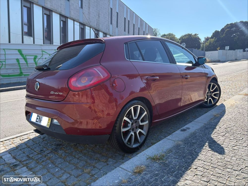 Fiat Bravo 1.9 M-Jet Sport - 2