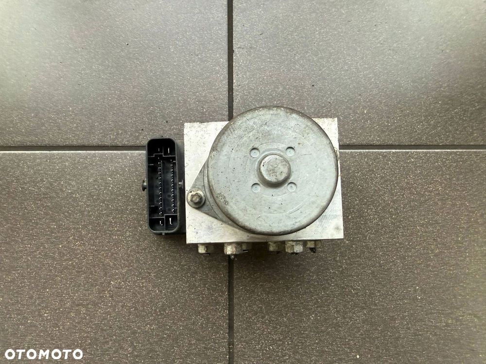 STEROWNIK POMPY ABS FORD 8G91-2M110-AB 8G91-2M110-BB TRW - 2