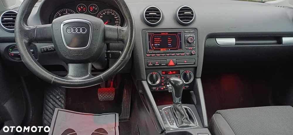 Audi A3 Sportback 2.0 TDI DSG S line Sportpaket plus - 5