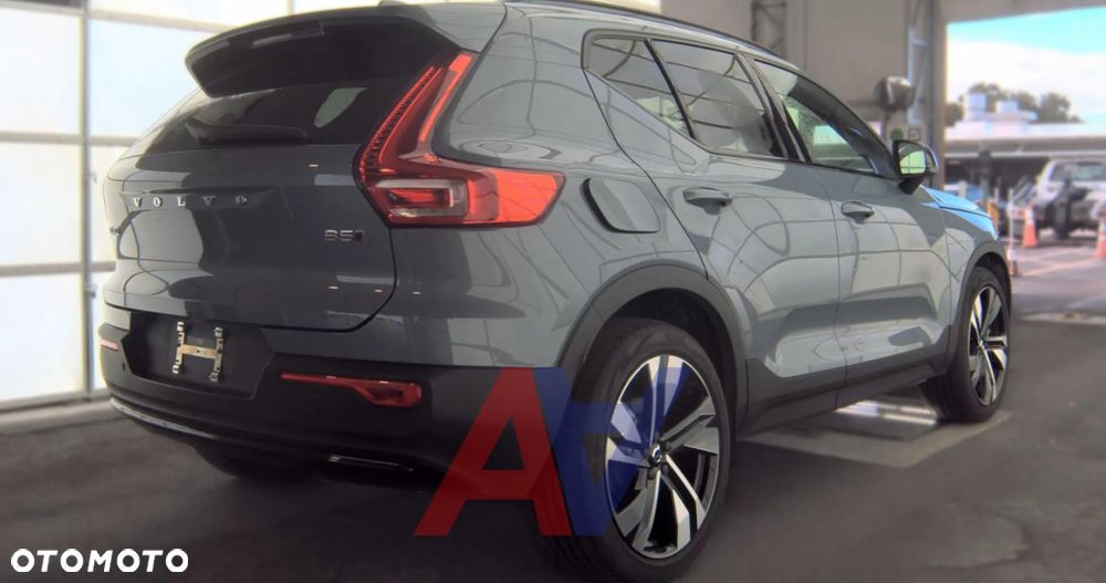 Volvo XC 40 - 7