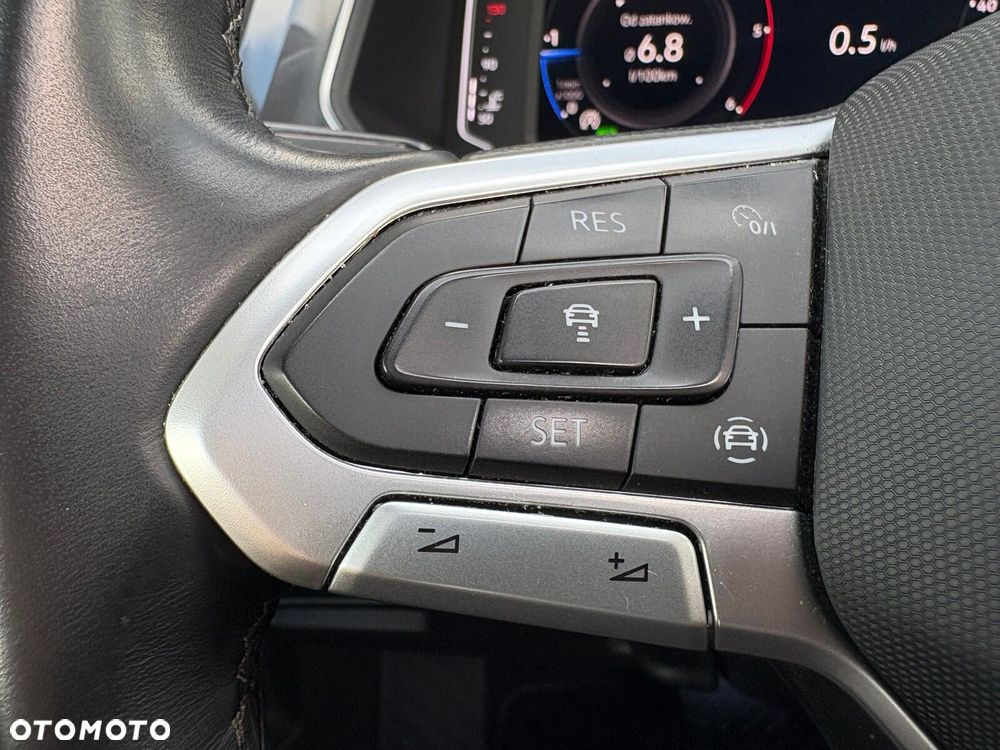 Volkswagen Tiguan Allspace 2.0 TDI 4Mot Elegance DSG - 26