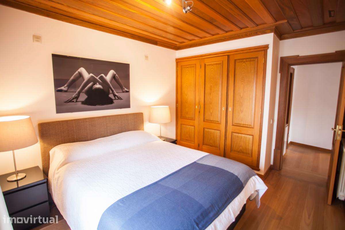 Apartamento com 1 quartos - localizado em Castelo Lisbon - Grande imagem: 3/49