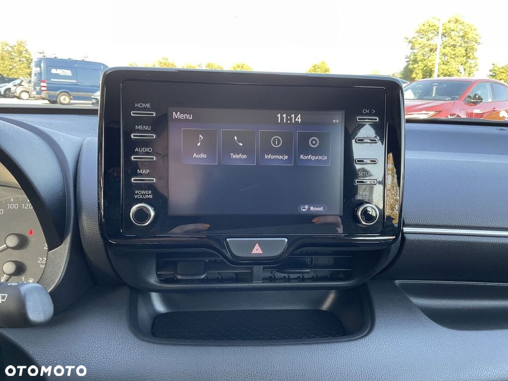 Toyota Yaris 1.5 Comfort CVT - 18