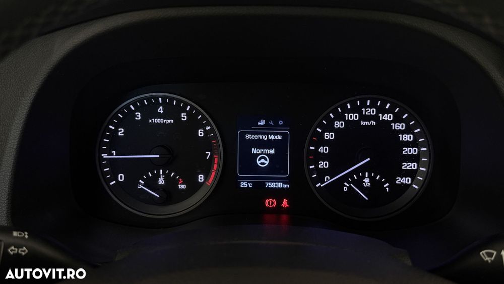Hyundai Tucson blue 1.6 GDi 2WD Passion - 16