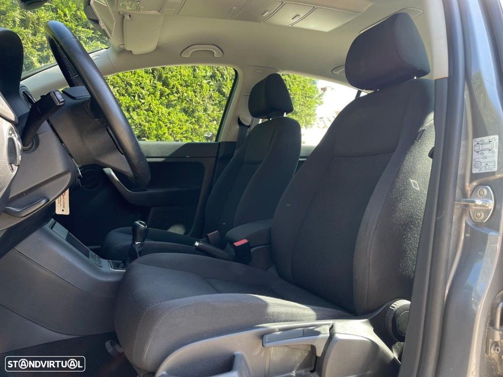 Volkswagen Golf Plus 1.6 TDi DPF BlueMotion Comfortline — fotografia 6