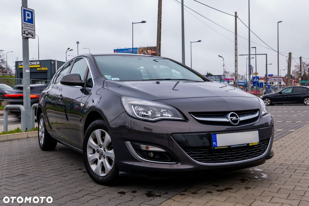 Opel Astra 1.7 CDTI Cosmo - 20