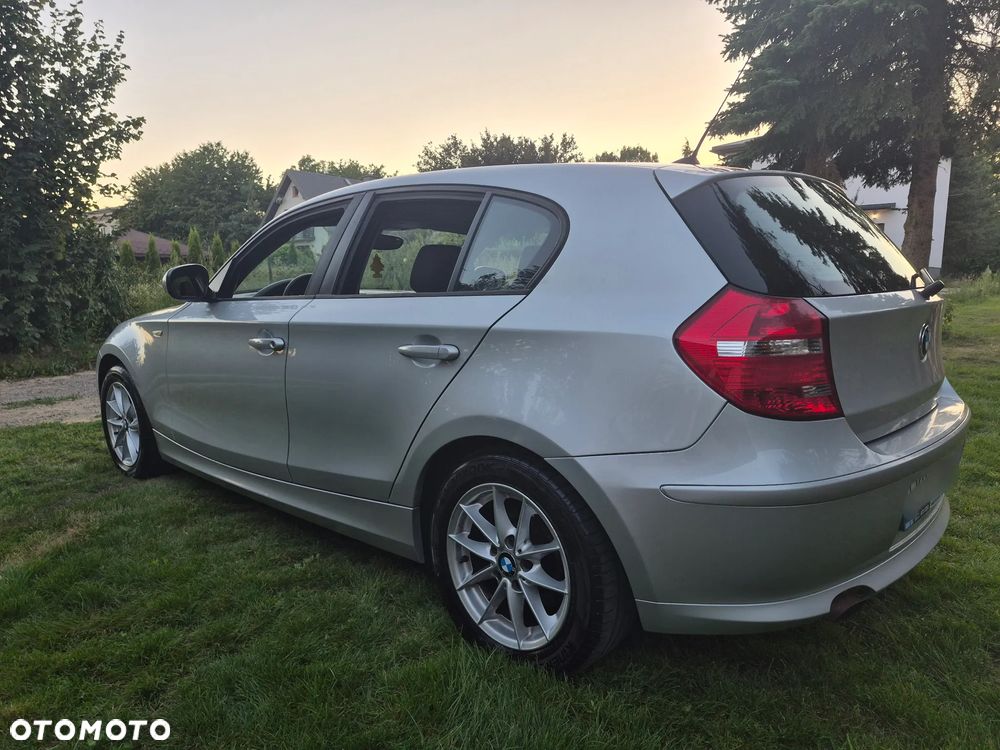 BMW Seria 1 118i - 2