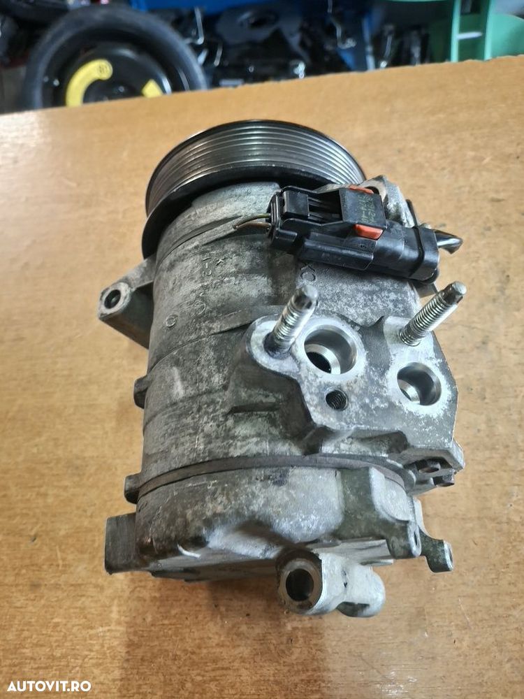 Compresor aer condiționat Jeep Grand Cherokee Mercedes ML S class CHRYSLER 3.0 CDI - 3