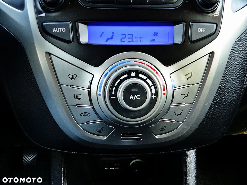 Hyundai ix20 1.4 Premium - 33