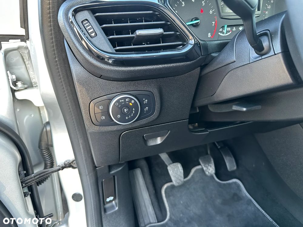 Ford Fiesta - 19