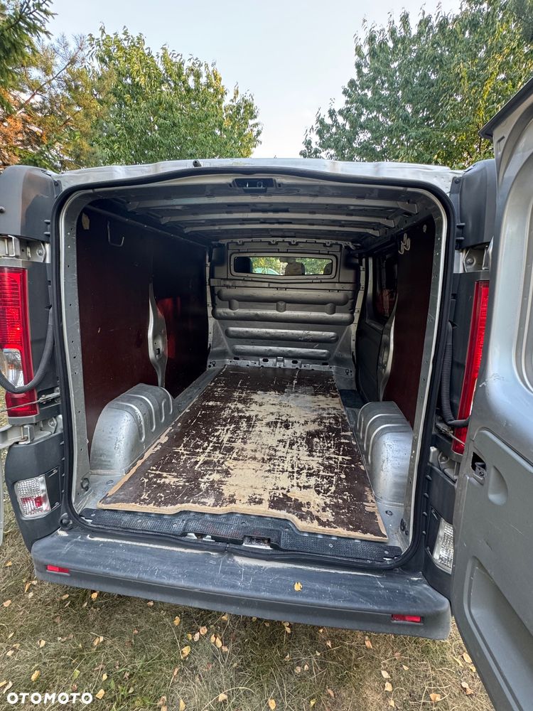 Opel Vivaro - 9