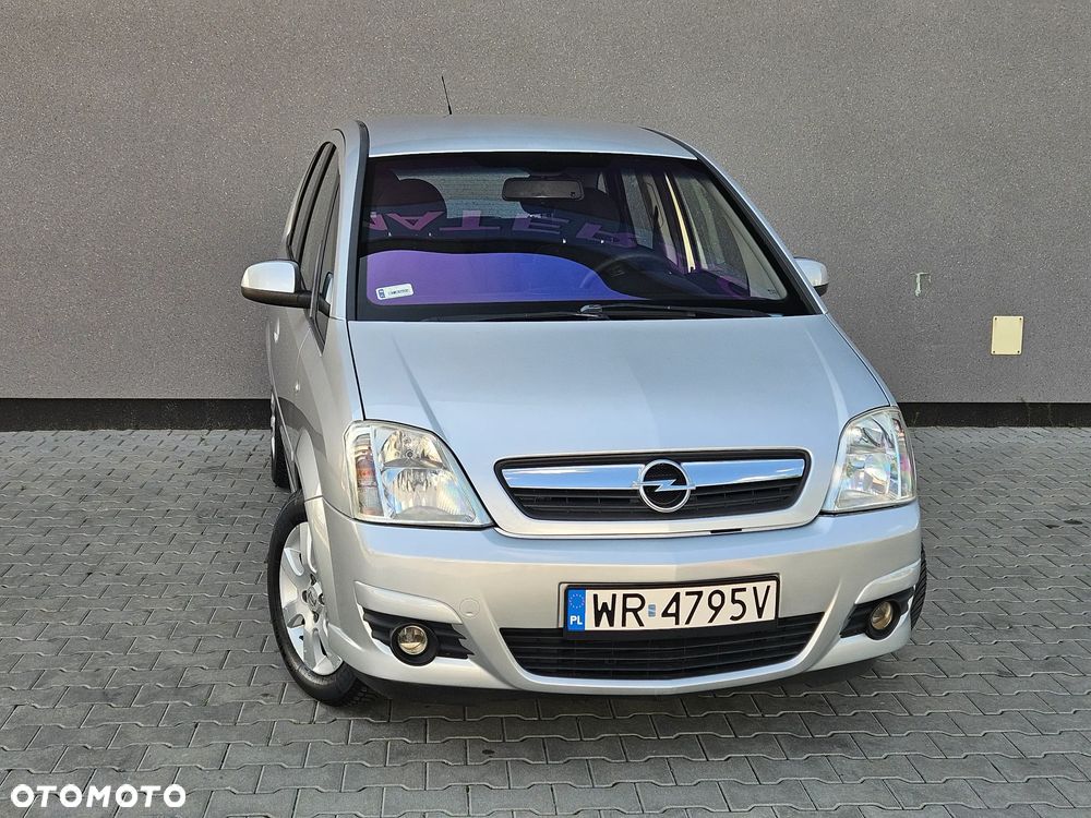 Opel Meriva 1.8 16V Essentia Easytronic - 11