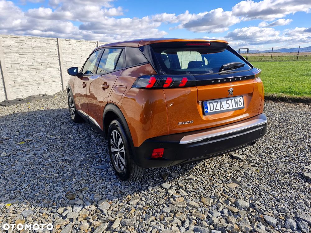 Peugeot 2008 - 18