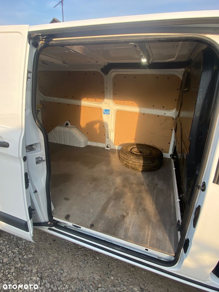 Ford Transit Custom - 19